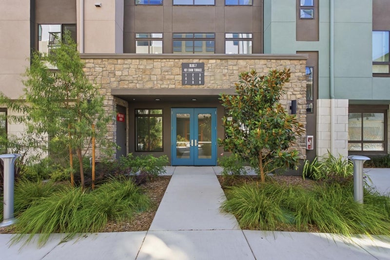 401 Siam Terrace 8