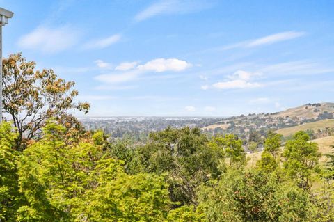 Tiny photo for 2698 Greenrock Road, Milpitas, CA 95035 (MLS # ML82041024)