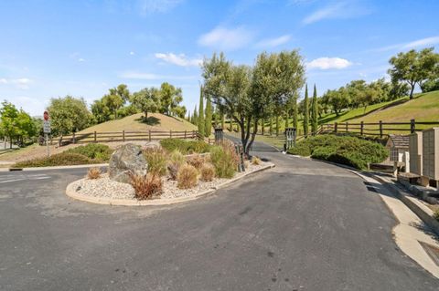 Tiny photo for 2698 Greenrock Road, Milpitas, CA 95035 (MLS # ML82041024)