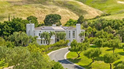 Tiny photo for 2698 Greenrock Road, Milpitas, CA 95035 (MLS # ML82041024)