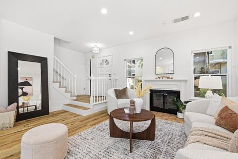 Photo of 939 La Mesa Terrace #C, SUNNYVALE, CA 94086 (MLS # ML82043676)