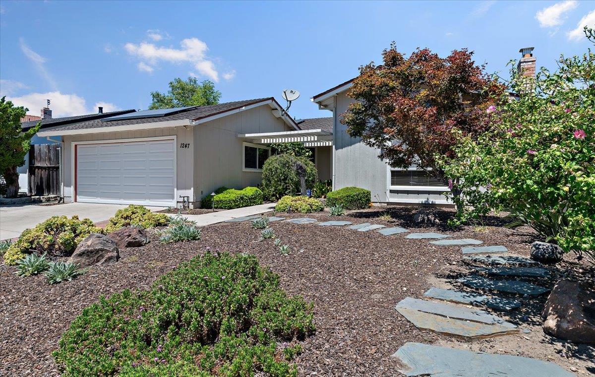 1247 Ironbridge Way
