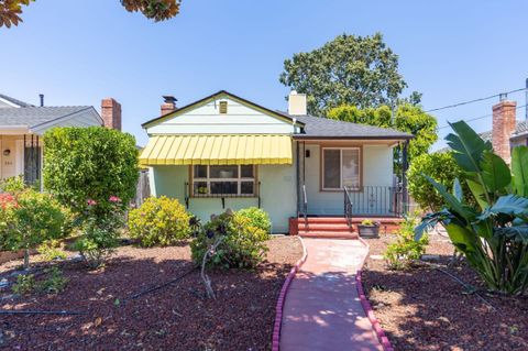 Photo of 348 Maud Avenue, SAN LEANDRO, CA 94577 (MLS # ML82030522)