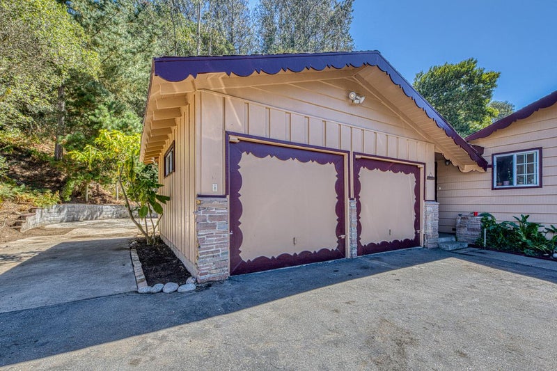 454 Paradise Road