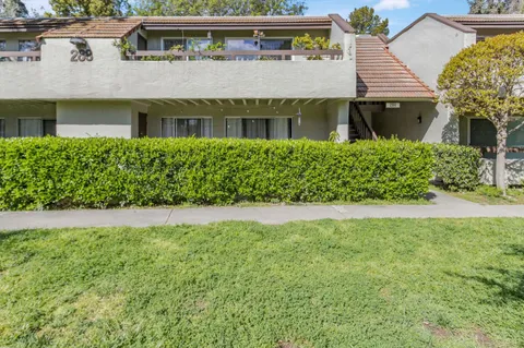 288 Tradewinds Drive Unit 13, San Jose, CA 95123 - #: ML82001059