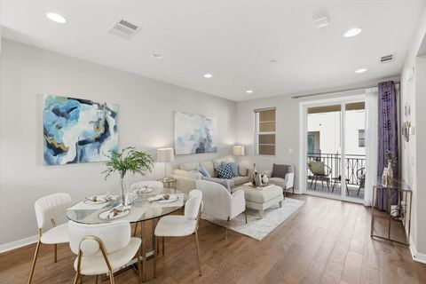 Photo of 970 Arrowleaf Place, San Jose, CA 95131 (MLS # ML82037833)