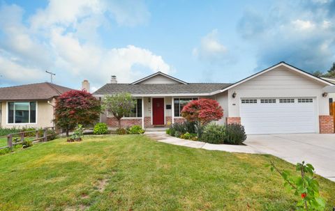 Photo of 486 Peralta Avenue, SUNNYVALE, CA 94086 (MLS # ML82041234)