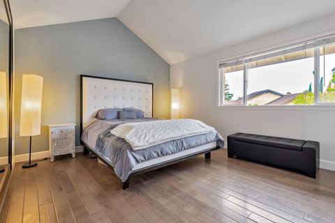 Tiny photo for 578 Seahorse Lane, REDWOOD CITY, CA 94065 (MLS # ML82023906)