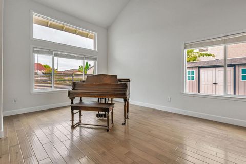 Tiny photo for 578 Seahorse Lane, REDWOOD CITY, CA 94065 (MLS # ML82023906)