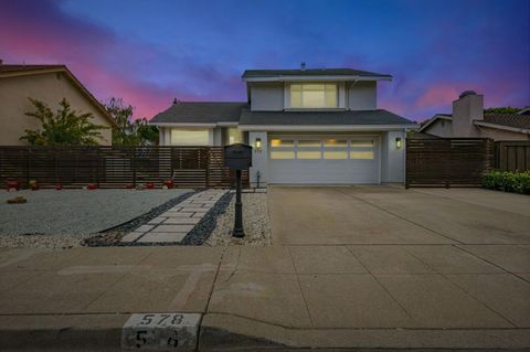 Tiny photo for 578 Seahorse Lane, REDWOOD CITY, CA 94065 (MLS # ML82023906)