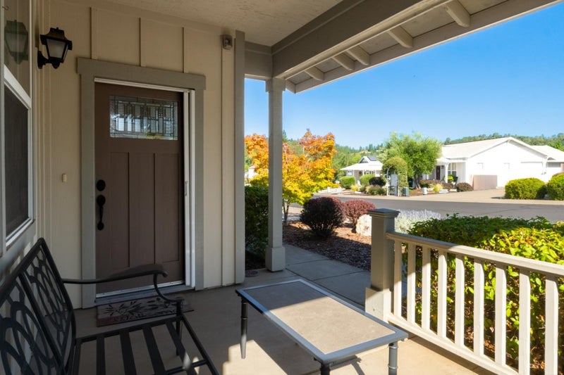 136 Cottage Circle