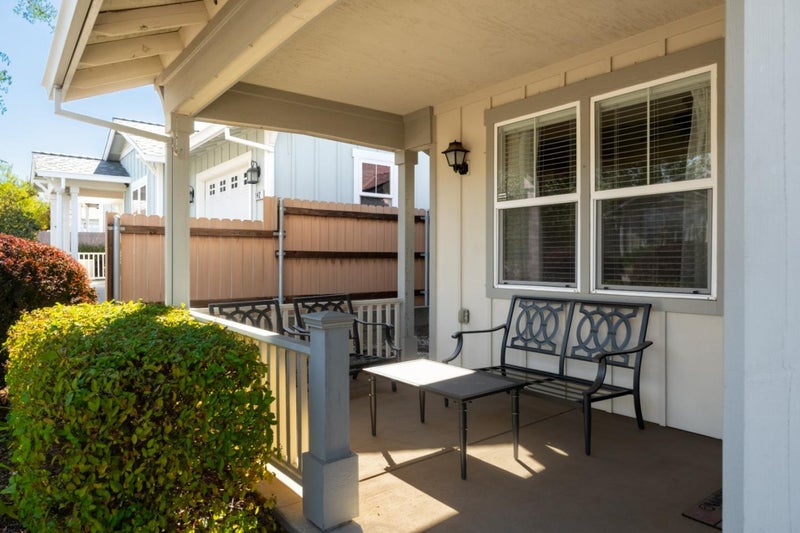 136 Cottage Circle