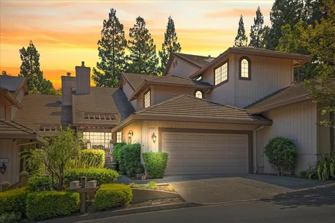 5866 Dry Oak Drive, San Jose, CA 95120 - #: ML82003929
