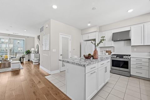 Tiny photo for 875 Cotati Terrace #4, SUNNYVALE, CA 94085 (MLS # ML82043179)