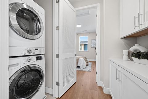 Tiny photo for 875 Cotati Terrace #4, SUNNYVALE, CA 94085 (MLS # ML82043179)