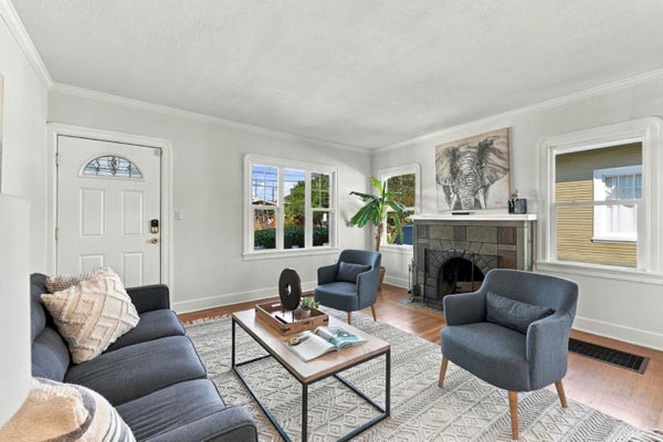 2938 60TH AVE, OAKLAND, CA 94605 - Image 38761828bfb25a7ba47bba8dbc5bd209/2170056084