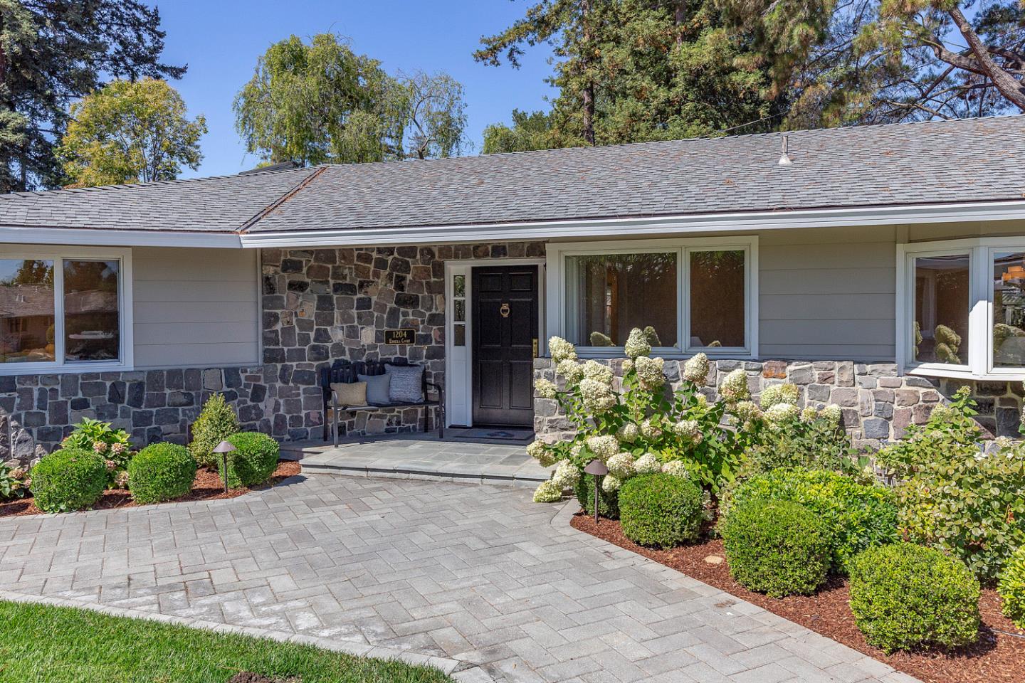 1204 Eureka Court