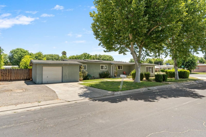 2972 Tuxford Court
