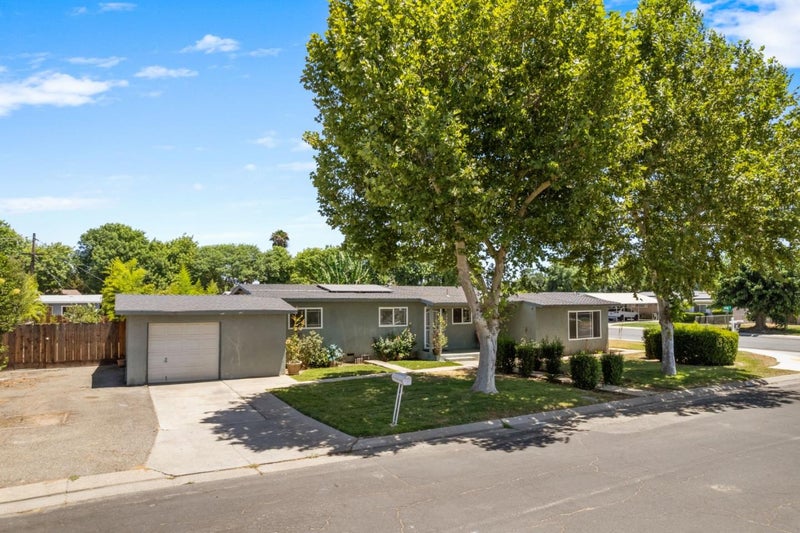 2972 Tuxford Court