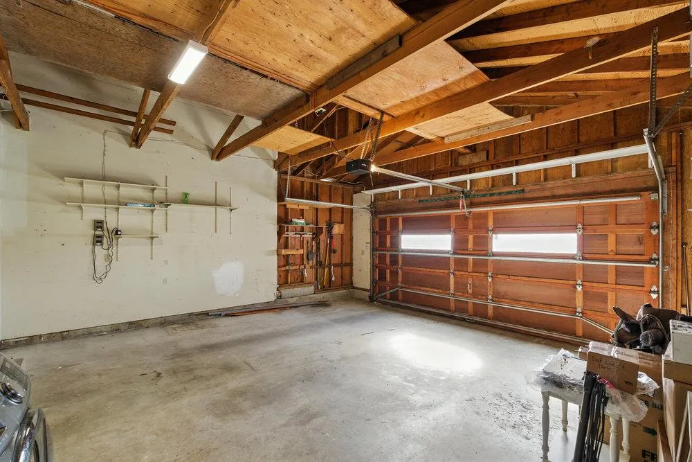 Moss Beach, California 94038, United States, 3 Bedrooms Bedrooms, ,2 BathroomsBathrooms,Residential,Active,195435