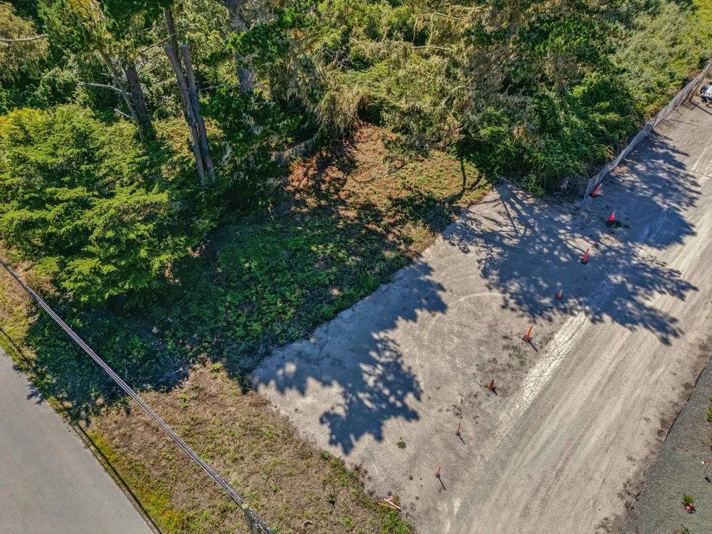 Moss Beach, California 94038, United States, 3 Bedrooms Bedrooms, ,2 BathroomsBathrooms,Residential,Active,195435