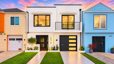 2070 46th Avenue, San Francisco, CA 94116 - #: ML82064193