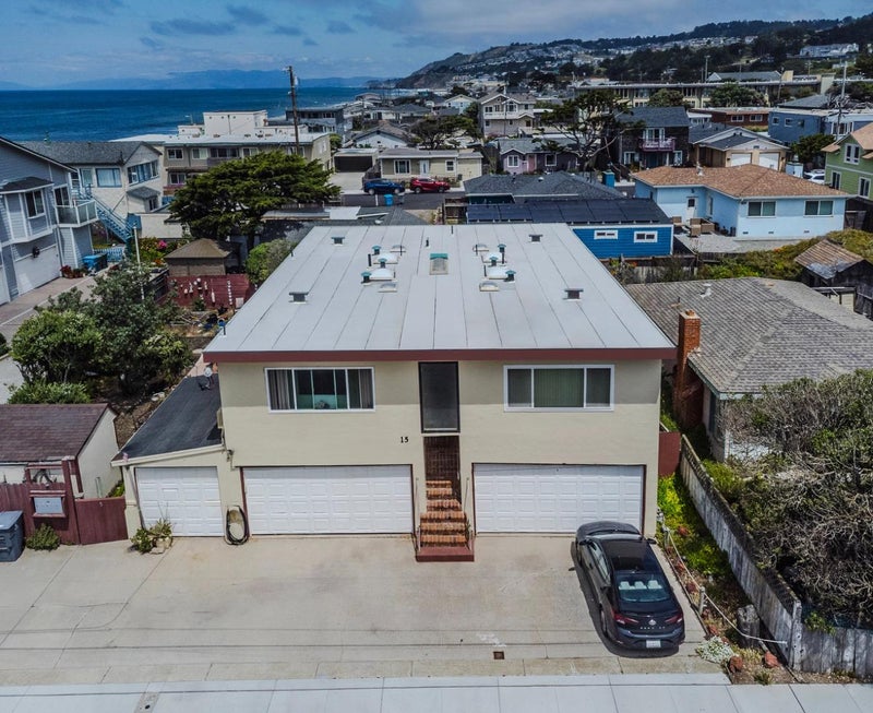 15 Santa Maria Avenue