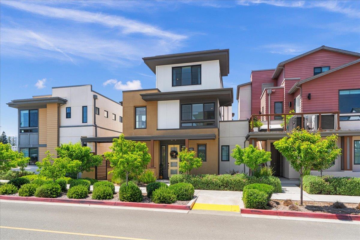 15040 Briggs Court