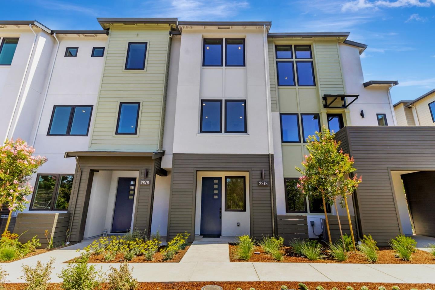 2878 Josephine Lane