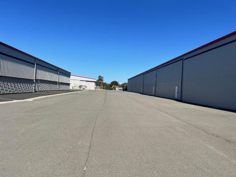 20999 Skywest Drive B3 HAYWARD CA 94541