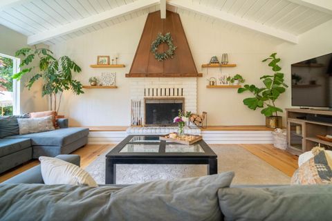 Photo of 423 Nelson Rd. Rd, SCOTTS VALLEY, CA 95066 (MLS # ML82013799)