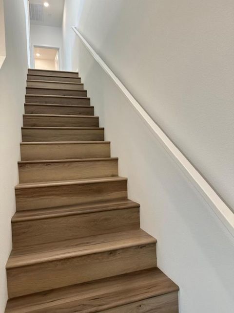 Tiny photo for 9423 N Sepulveda Boulevard #5, NORTH HILLS, CA 91343 (MLS # ML82029697)