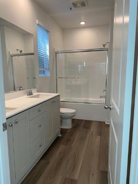 Tiny photo for 9423 N Sepulveda Boulevard #5, NORTH HILLS, CA 91343 (MLS # ML82029697)