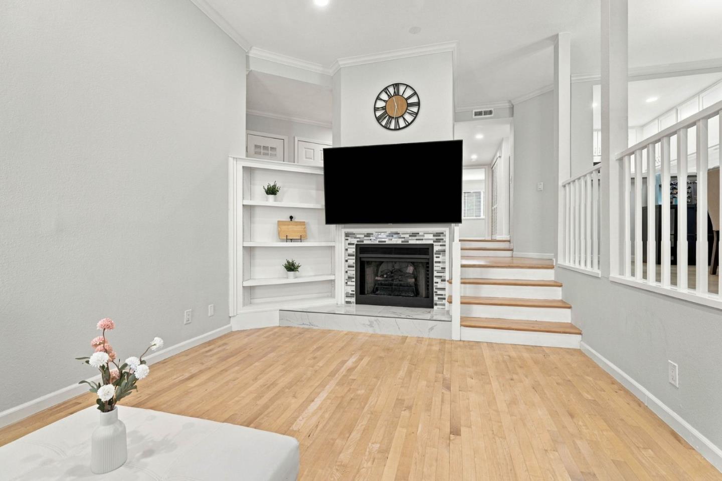 5280 Borneo Circle