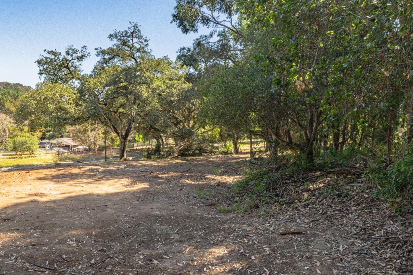 7010 Valle Pacifico Road