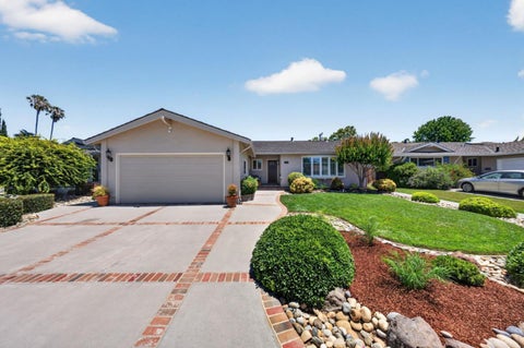 Photo of 2362 Valencia Court, SAN JOSE, CA 95125 (MLS # ML82050745)