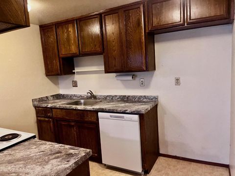 Tiny photo for 3312 Jayanne Way, CARMICHAEL, CA 95608 (MLS # ML82036259)