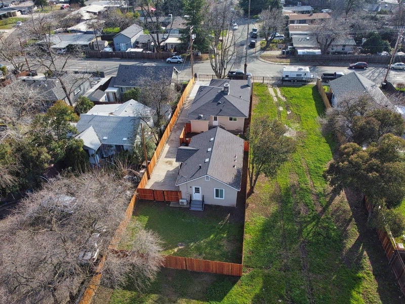 308 6th Street