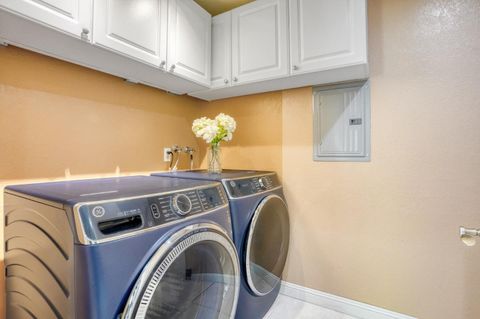 Tiny photo for 136 Spyglass Hill Road, San Jose, CA 95127 (MLS # ML82039090)