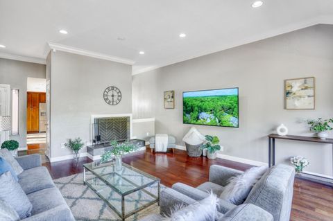 Tiny photo for 136 Spyglass Hill Road, San Jose, CA 95127 (MLS # ML82039090)