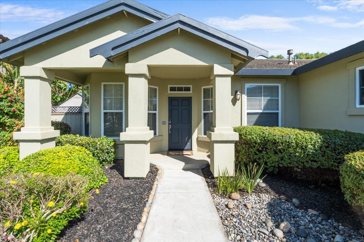 478 Churchill Way