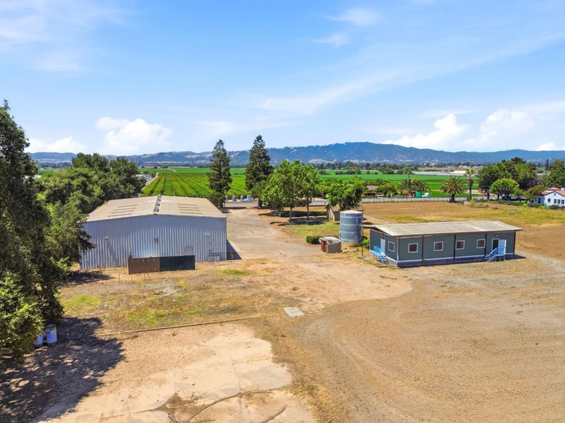 3065 Pacheco Pass Highway