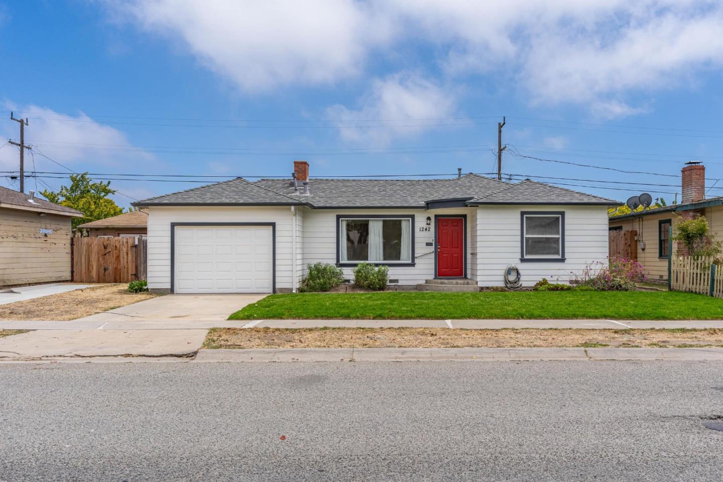 1242 Adams Street