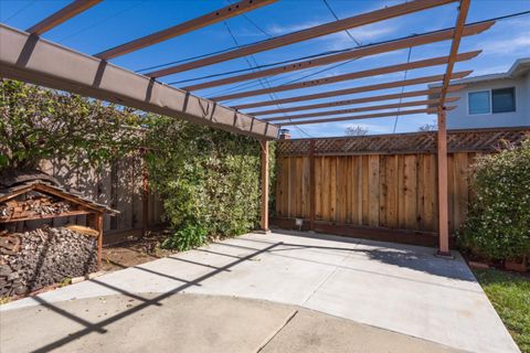 Tiny photo for 4920 Kenson Drive, SAN JOSE, CA 95124 (MLS # ML82035748)