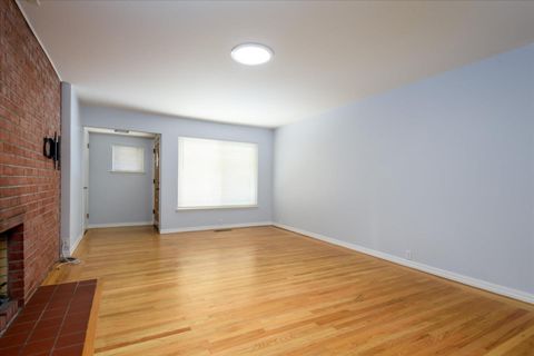 Tiny photo for 4920 Kenson Drive, SAN JOSE, CA 95124 (MLS # ML82035748)