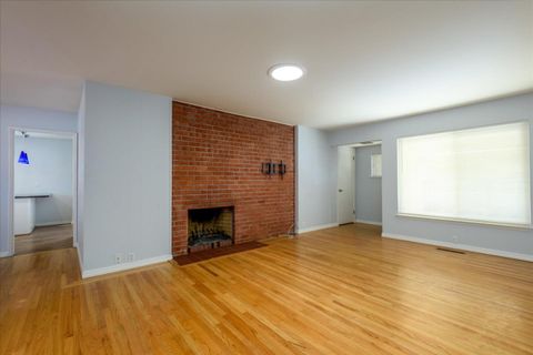 Tiny photo for 4920 Kenson Drive, SAN JOSE, CA 95124 (MLS # ML82035748)