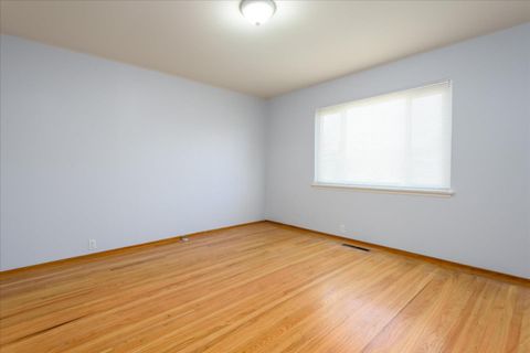 Tiny photo for 4920 Kenson Drive, SAN JOSE, CA 95124 (MLS # ML82035748)