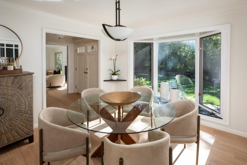 24 Bay Tree Lane