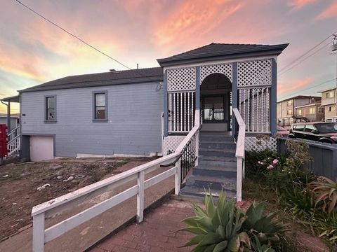 Tiny photo for 175 Spruce Avenue, SOUTH SAN FRANCISCO, CA 94080 (MLS # ML82028188)