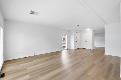 Tiny photo for 72 Palomar Real #72, CAMPBELL, CA 95008 (MLS # ML82046732)